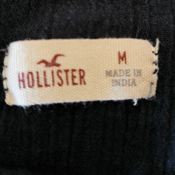 Hollister Cold Shoulder Top - Picture 4 of 5